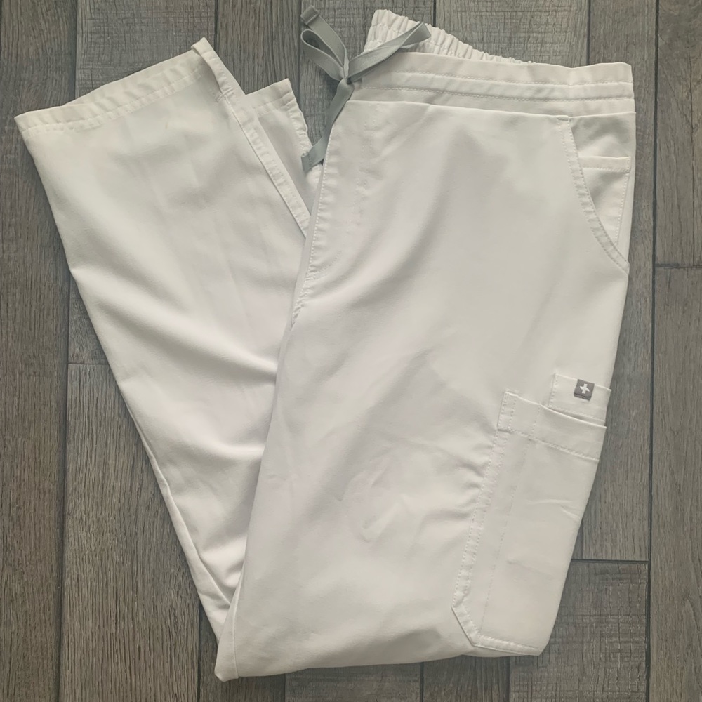 FIGS White Yola Scrub Pants Large